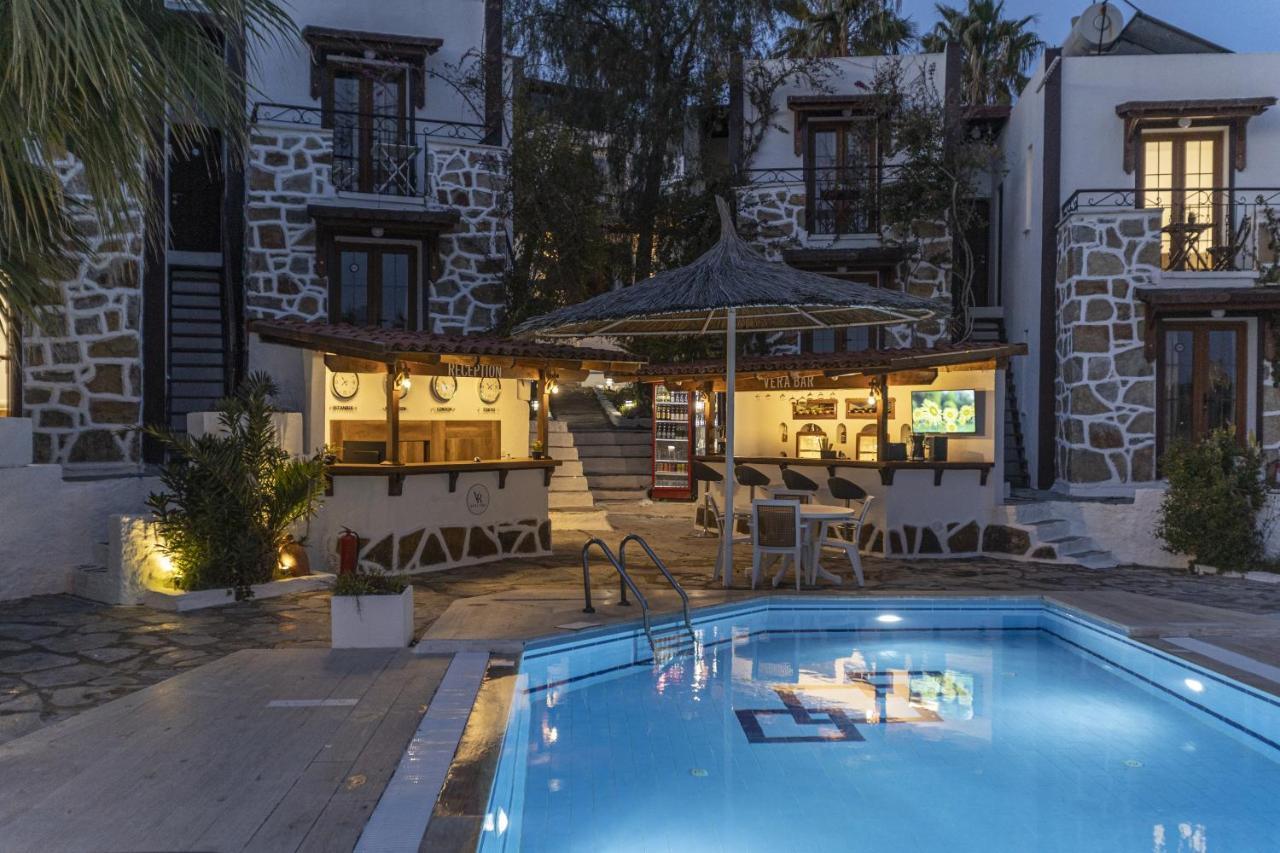 Bodrum Vera Hotel Bagian luar foto